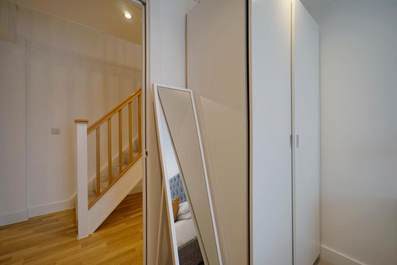 Modern 2 Bed Apartment With Juliet Balcony - Dhb Stays Leeds  Zewnętrze zdjęcie